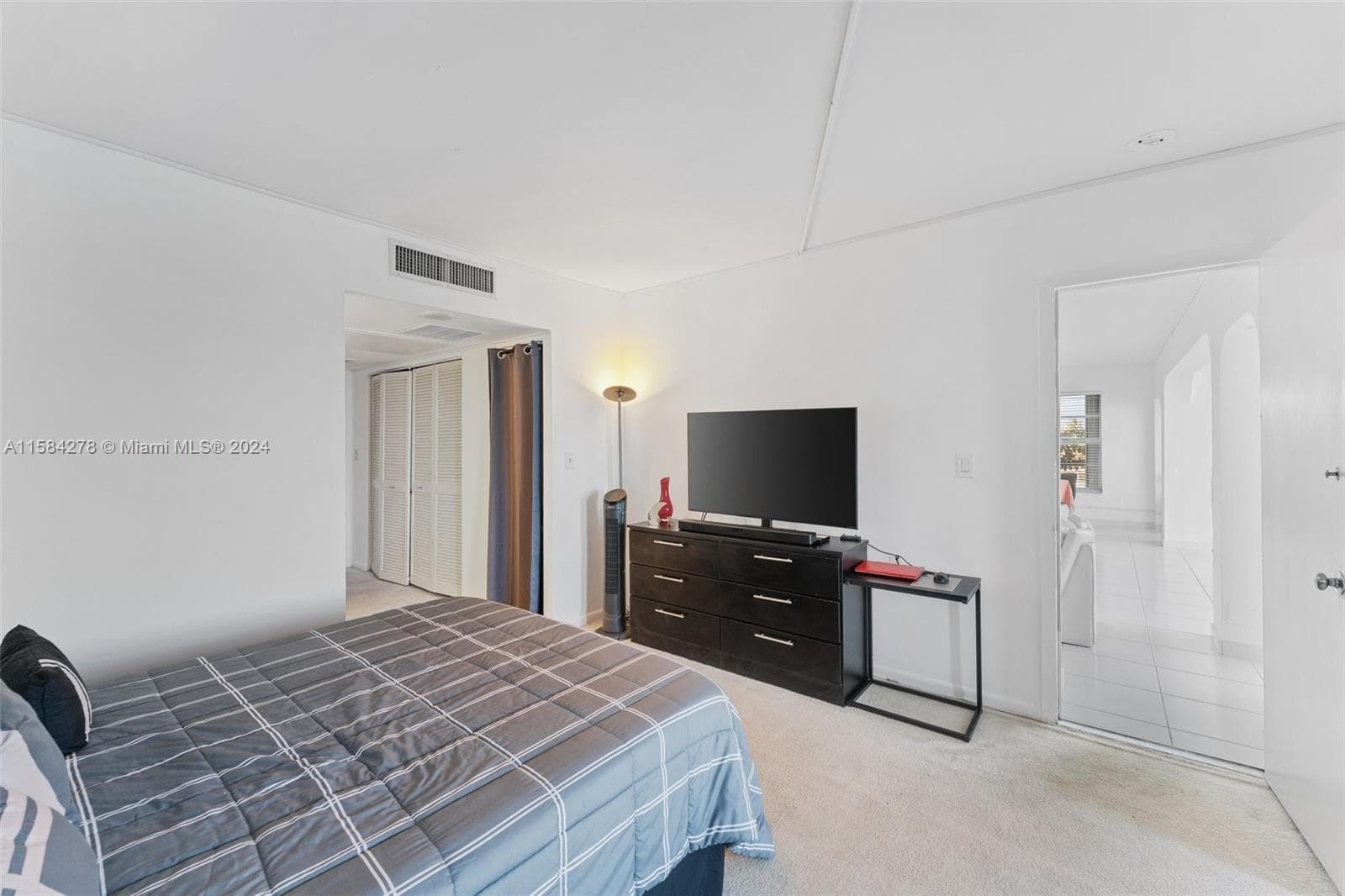 11111 Biscayne Blvd # 3A, Miami FL 33181 — 13
