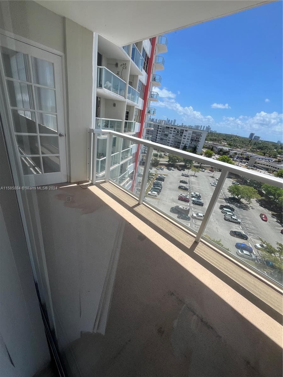 1351 NE Miami Gardens Dr # 1121E, Miami FL 33179 — 9