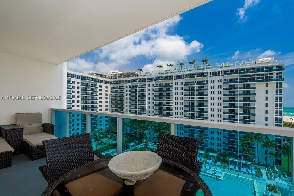 2301 Collins Ave # 1111, Miami Beach FL 33139 — 26