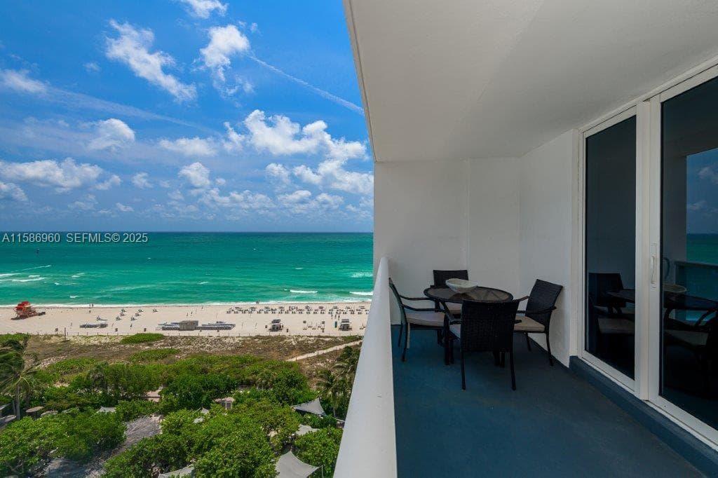 2301 Collins Ave # 1111, Miami Beach FL 33139 — 24