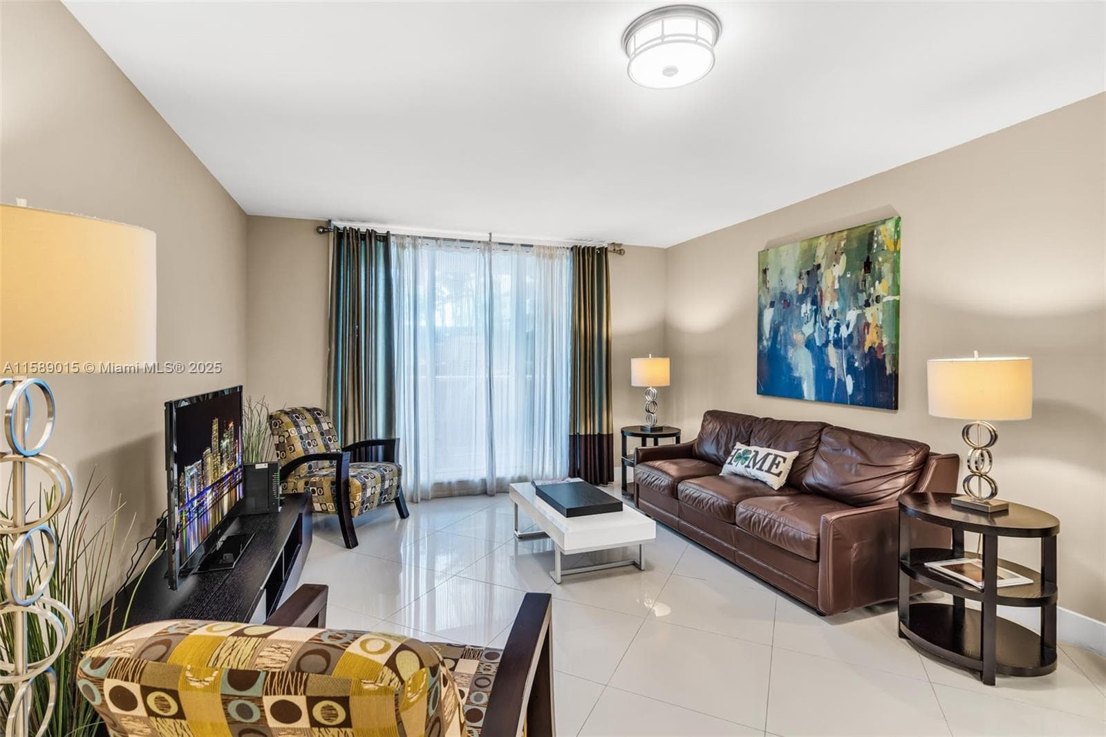 2301 Collins Ave # 325, Miami Beach FL 33139 — 27