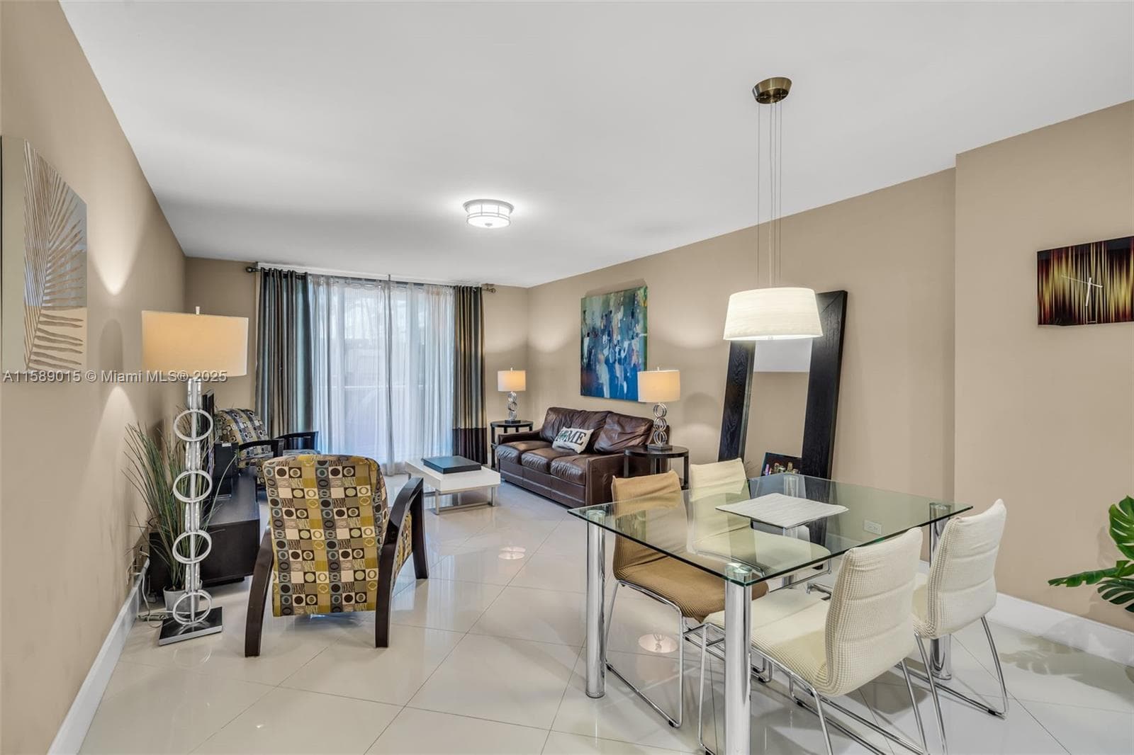 2301 Collins Ave # 325, Miami Beach FL 33139 — 32
