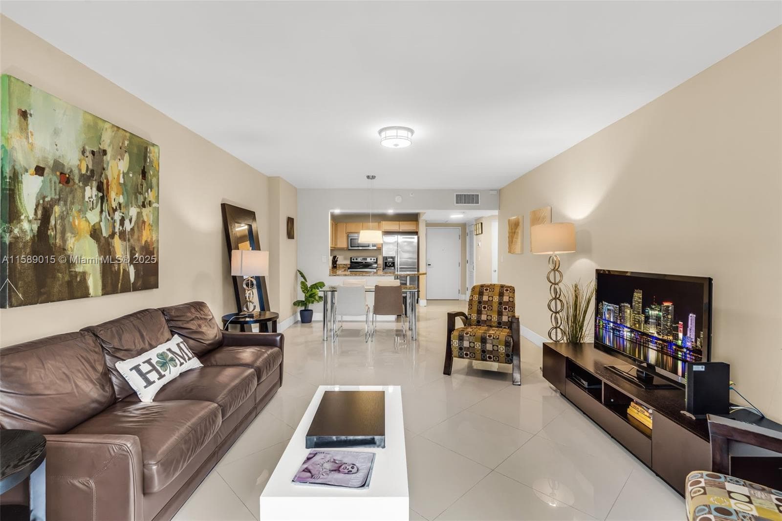 2301 Collins Ave # 325, Miami Beach FL 33139 — 30