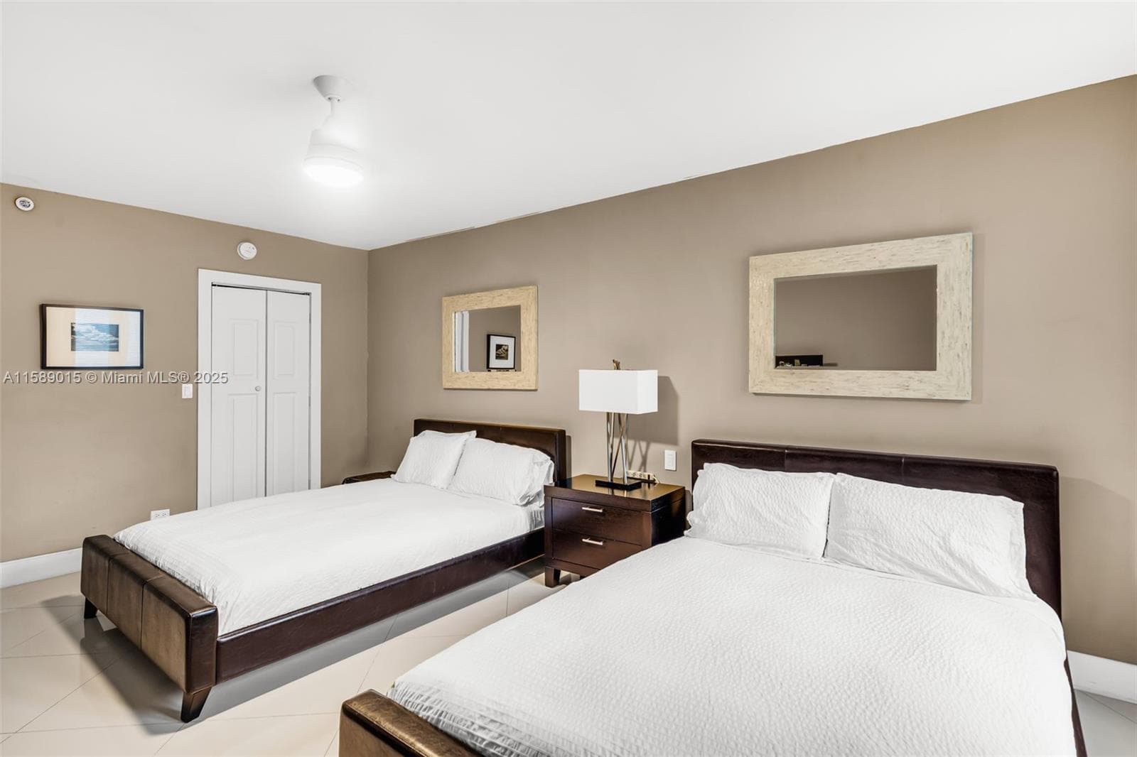 2301 Collins Ave # 325, Miami Beach FL 33139 — 19