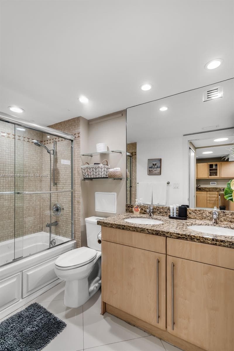 2301 Collins Ave # 325, Miami Beach FL 33139 — 21