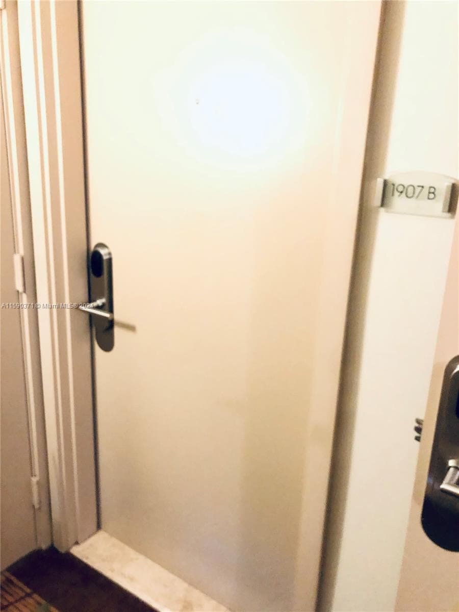 18683 Collins Ave # 1907, Sunny Isles Beach FL 33160 — 34