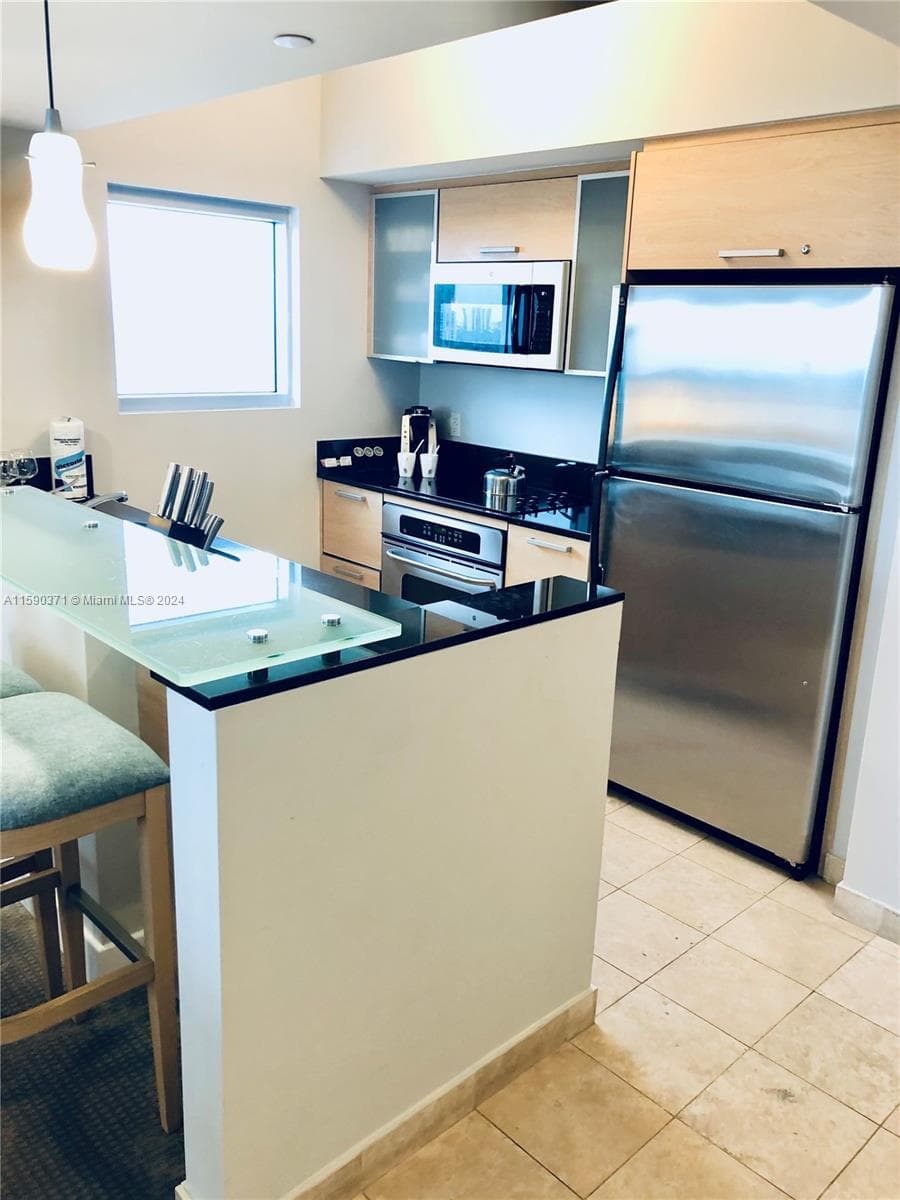 18683 Collins Ave # 1907, Sunny Isles Beach FL 33160 — 11