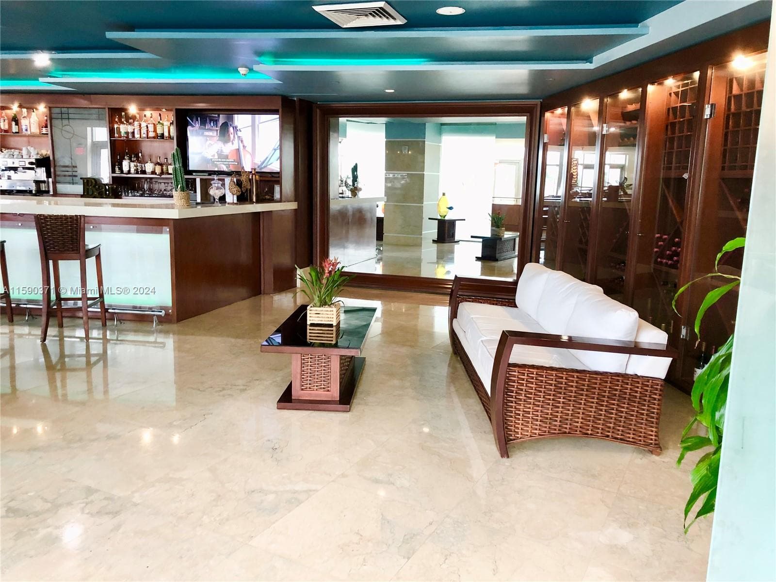 18683 Collins Ave # 1907, Sunny Isles Beach FL 33160 — 40