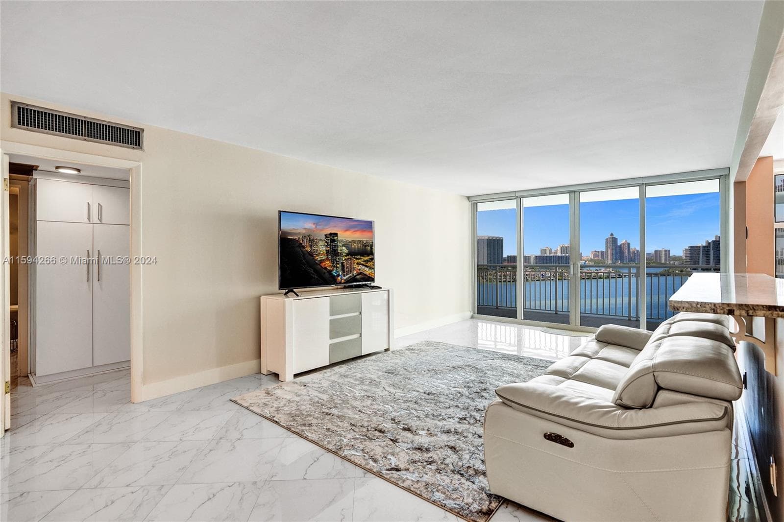 301 174th St # 1701, Sunny Isles Beach FL 33160 — 18