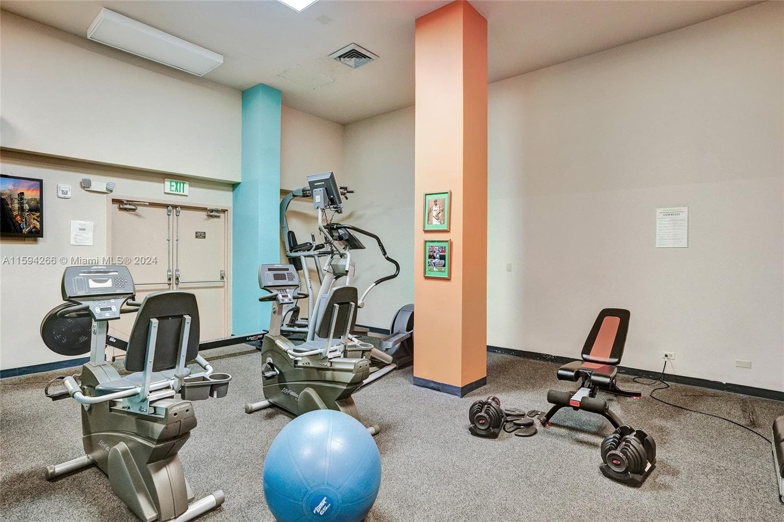 301 174th St # 1701, Sunny Isles Beach FL 33160 — 55
