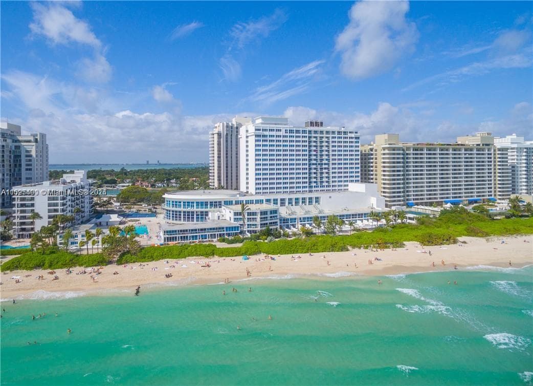 5445 Collins Ave # 1735, Miami Beach FL 33140 — 9