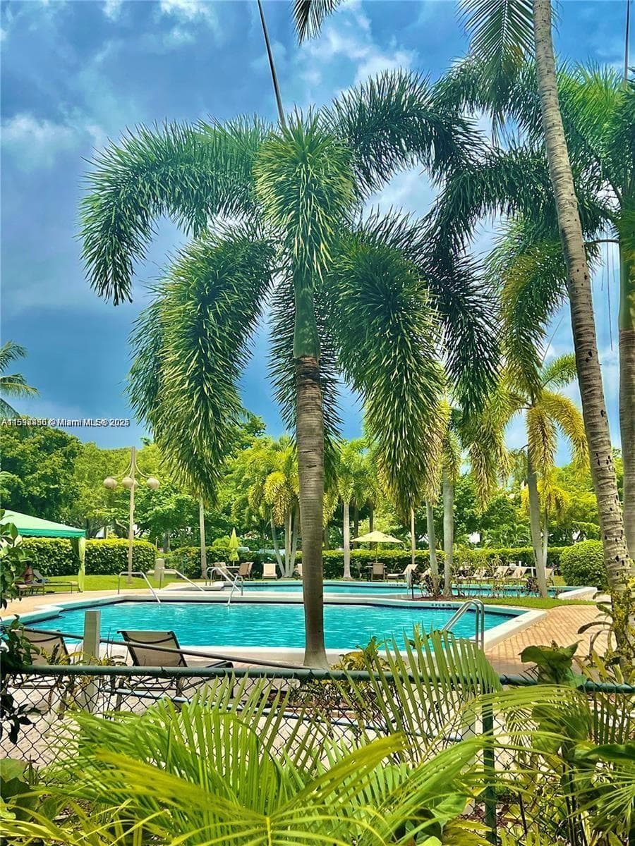 18151 NE 31st Ct # 1404, Aventura FL 33160 — 42