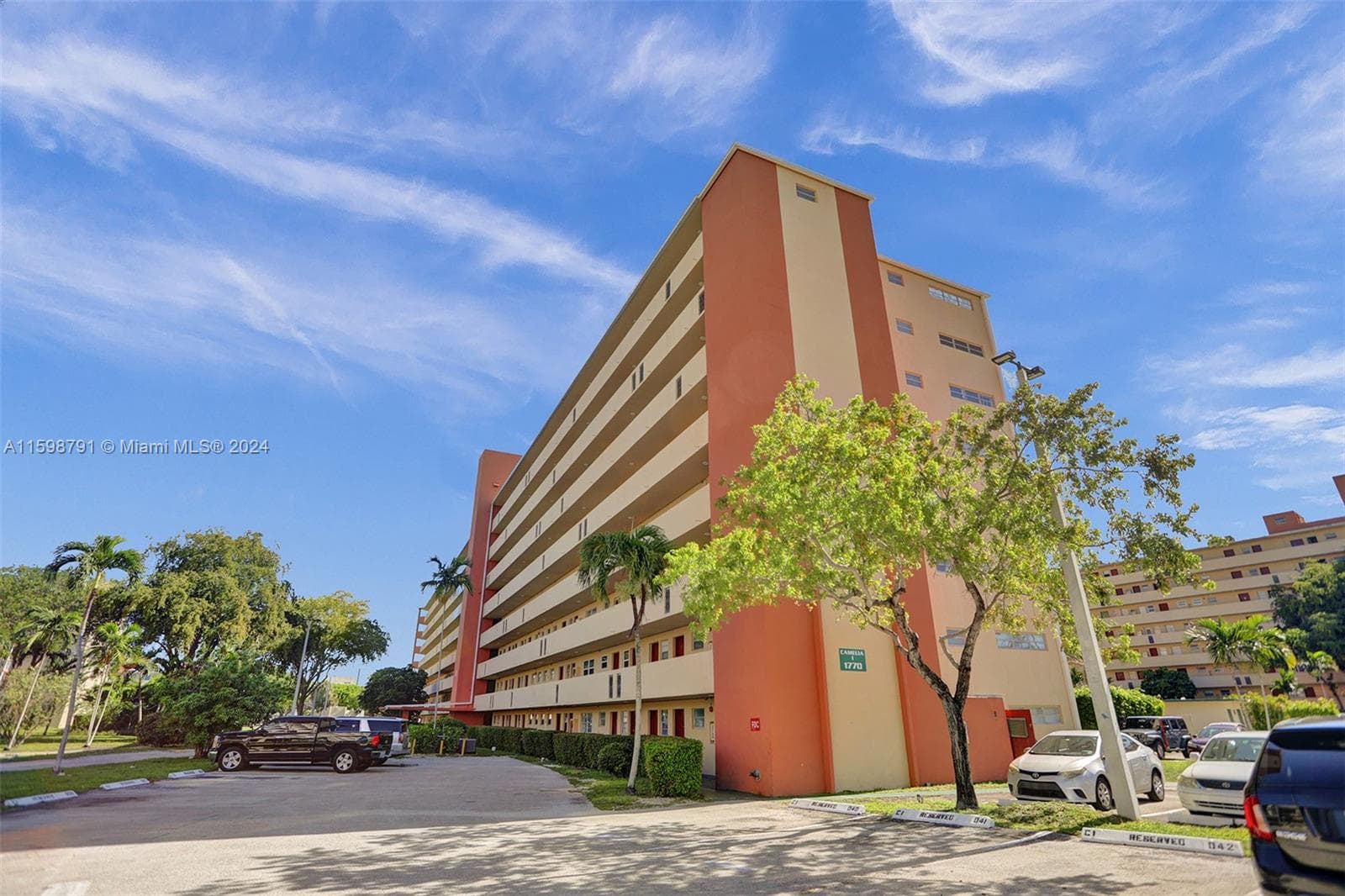 1770 NE 191st St # 1, Miami FL 33179 — 49