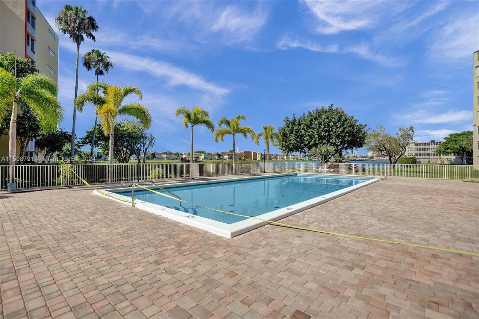 1770 NE 191st St # 1, Miami FL 33179 — 45