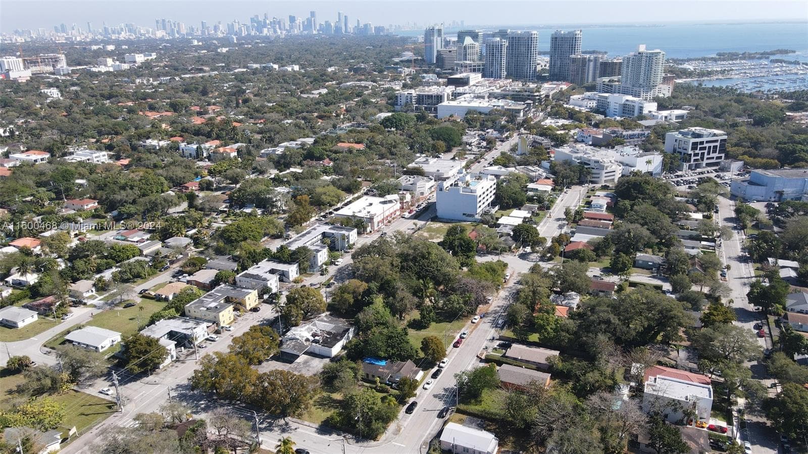 3373 Thomas Ave, Miami FL 33133 — 13