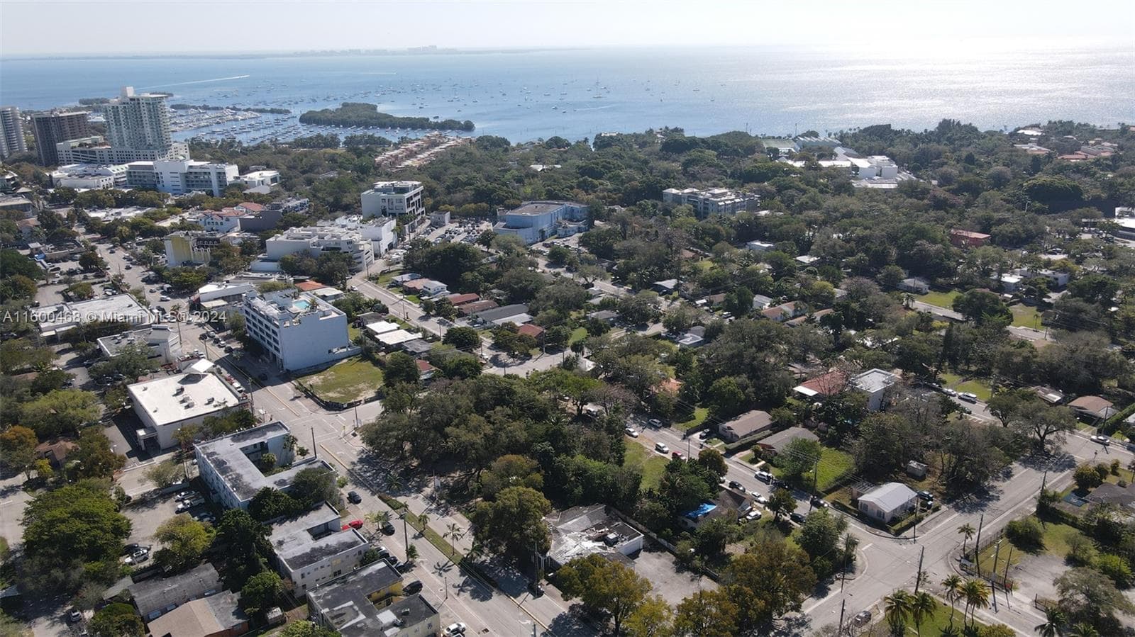 3373 Thomas Ave, Miami FL 33133 — 10