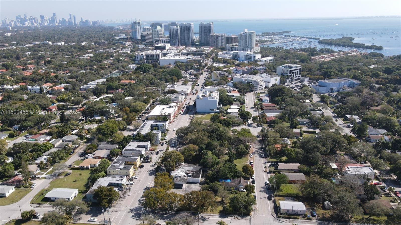 3373 Thomas Ave, Miami FL 33133 — 11