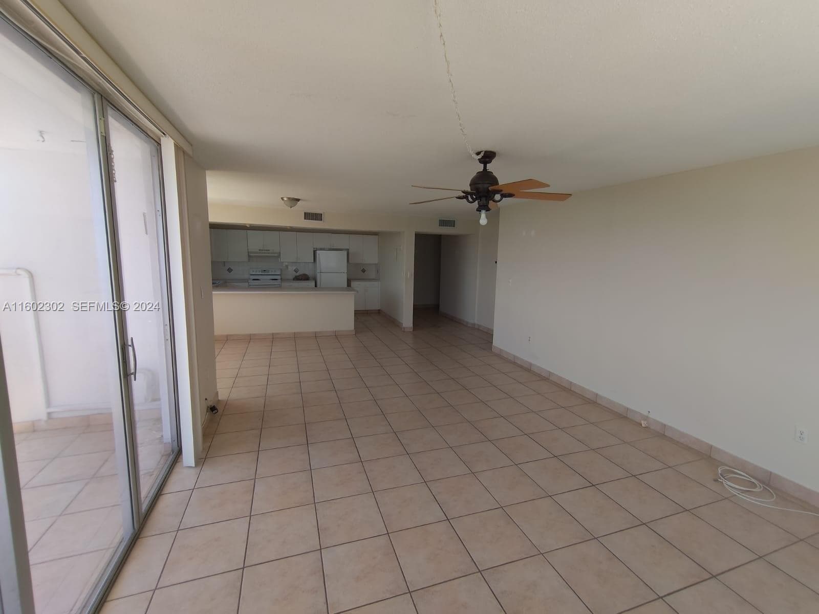 2780 NE 183rd St # 1402, Aventura FL 33160 — 27