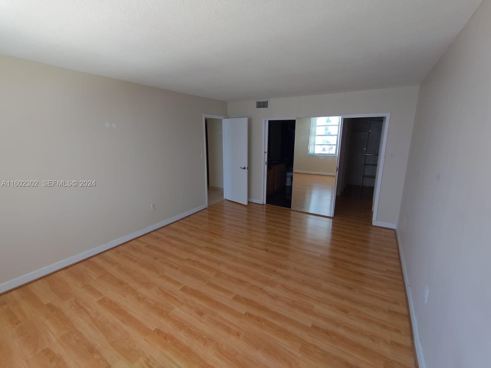 2780 NE 183rd St # 1402, Aventura FL 33160 — 2