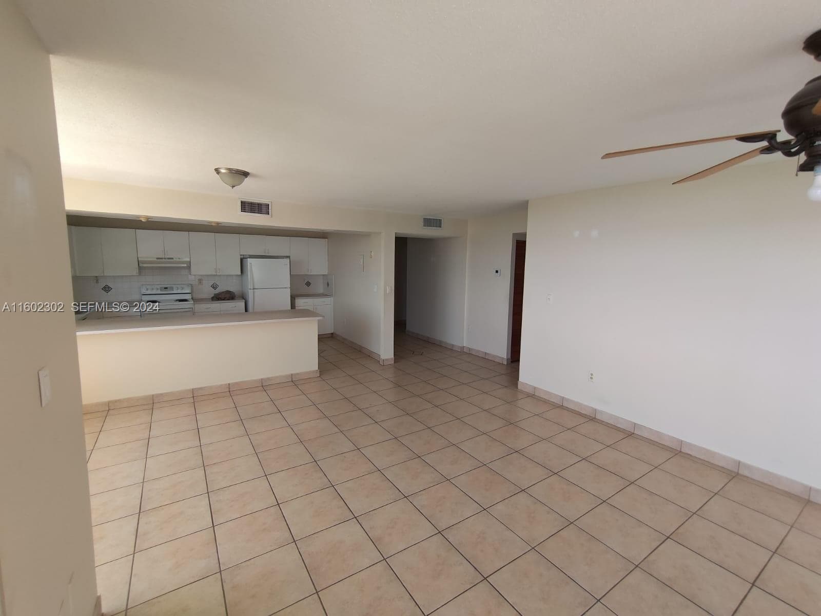 2780 NE 183rd St # 1402, Aventura FL 33160 — 24