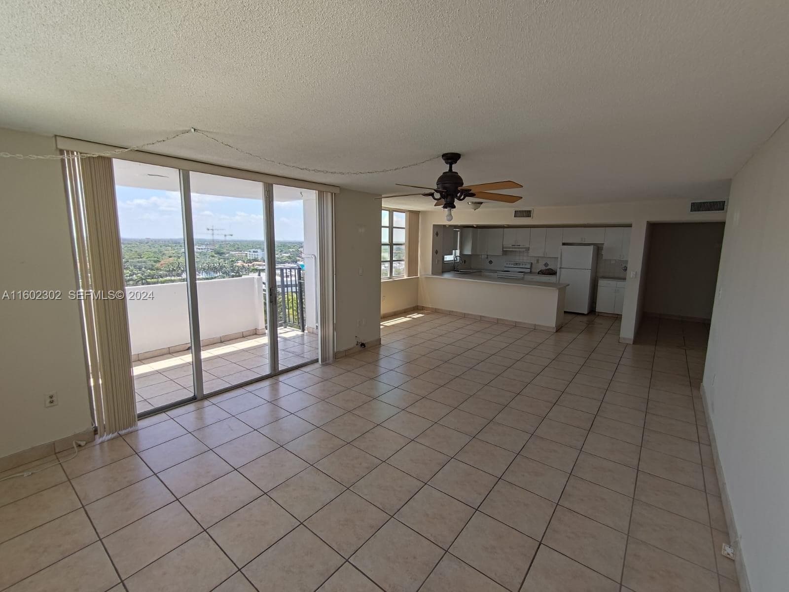 2780 NE 183rd St # 1402, Aventura FL 33160 — 18