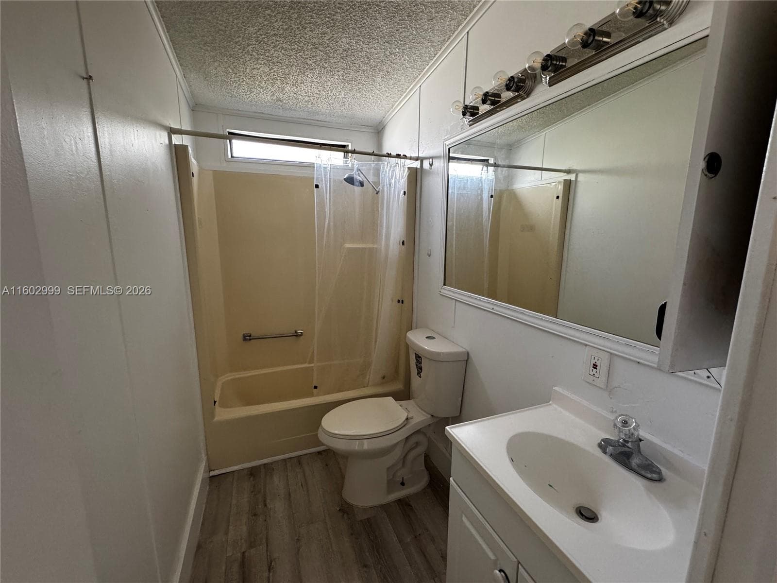 35250 SW 177 ct unit 136, Homestead FL 33034 — 10