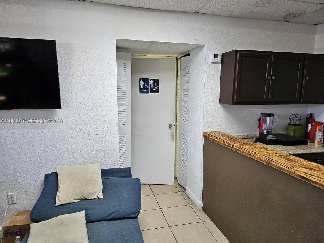4010 E 8th Ave, Hialeah FL 33013 — 23