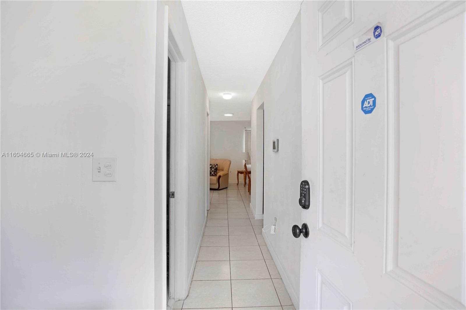 624 NW 11th St, Miami FL 33136 — 2
