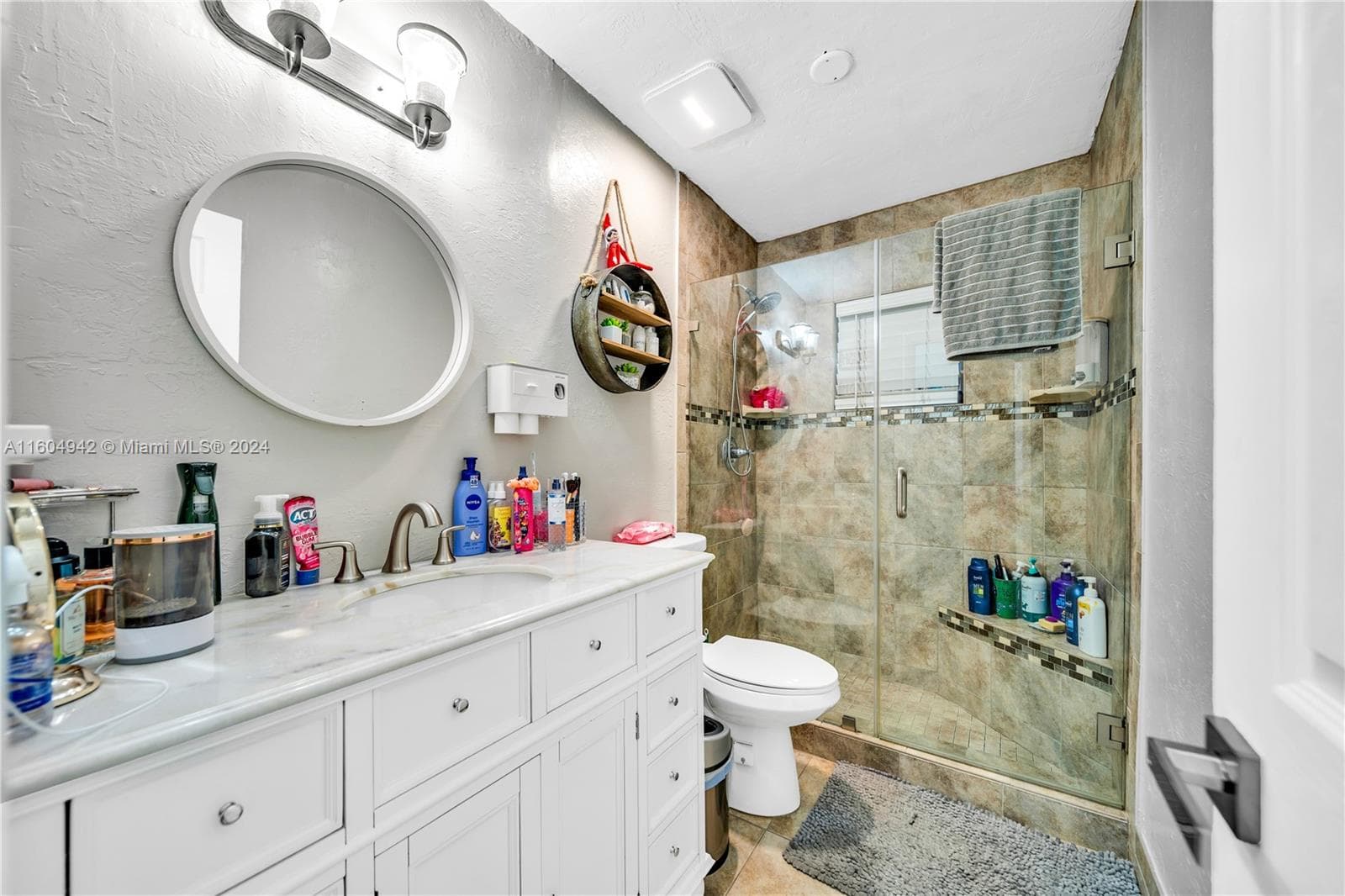 875 E 29th St, Hialeah FL 33013 — 8