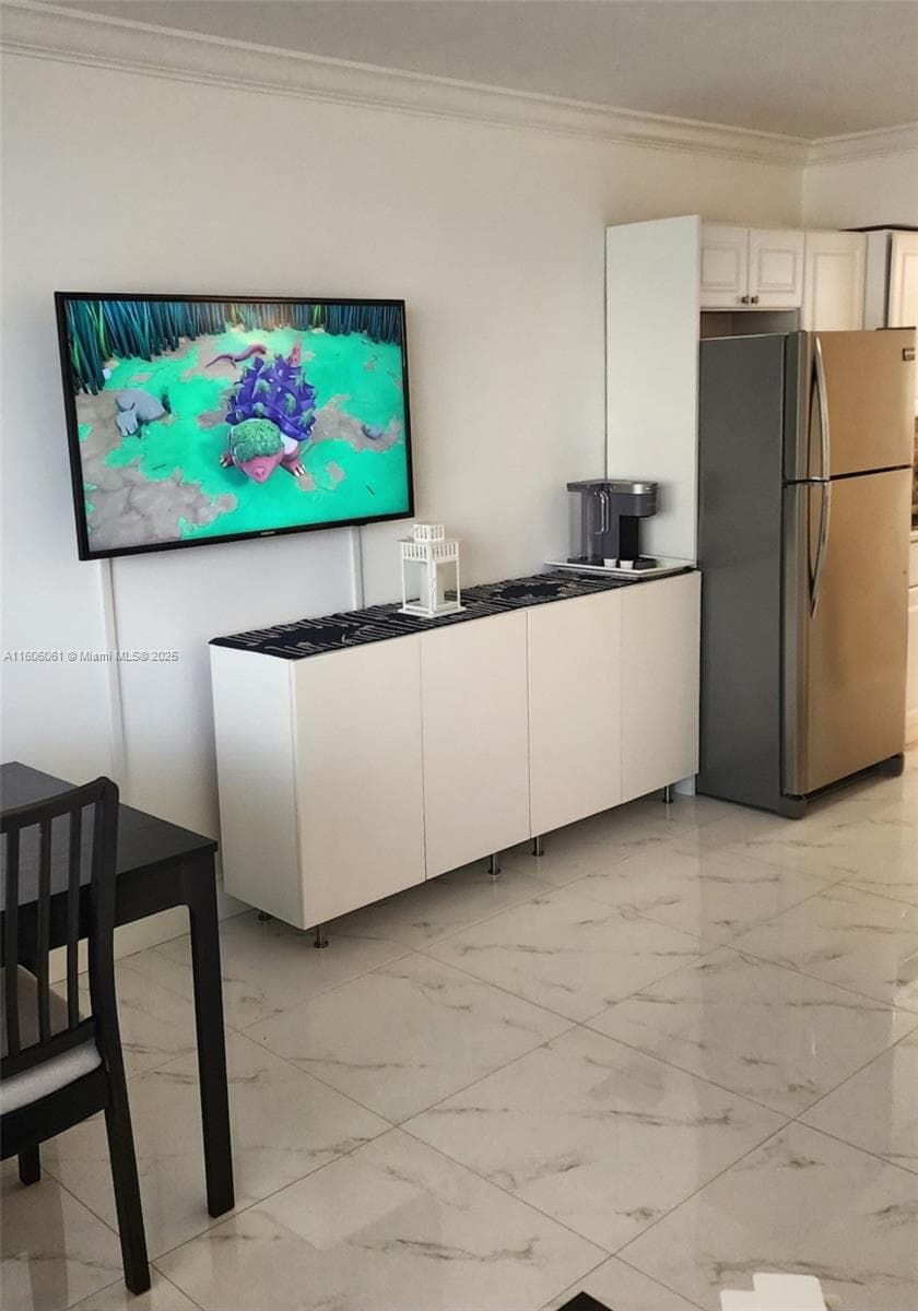 19201 Collins Ave # 104, Sunny Isles Beach FL 33160 — 6
