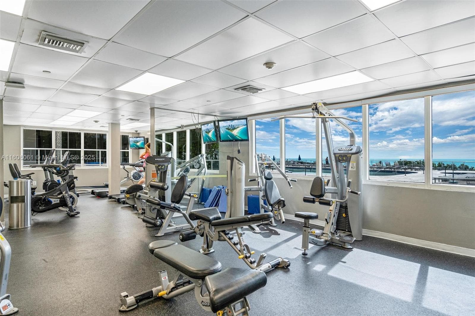 19201 Collins Ave # 104, Sunny Isles Beach FL 33160 — 9