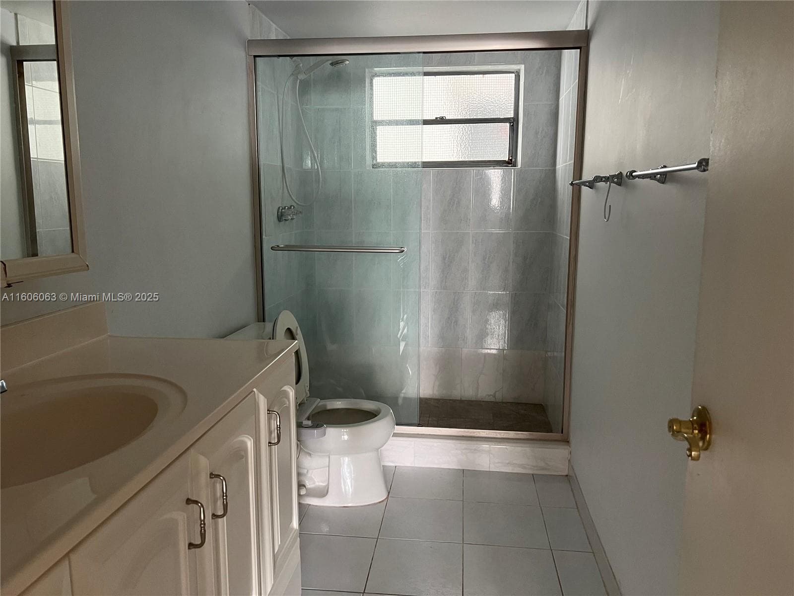 4000 NE 170th St # 604, North Miami Beach FL 33160 — 16