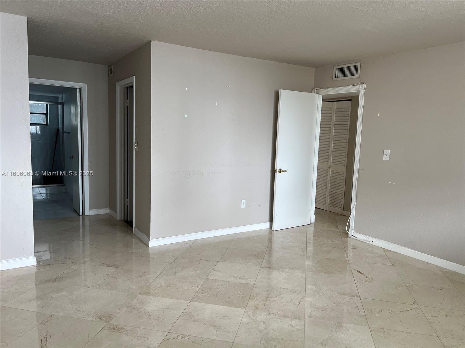 4000 NE 170th St # 604, North Miami Beach FL 33160 — 12