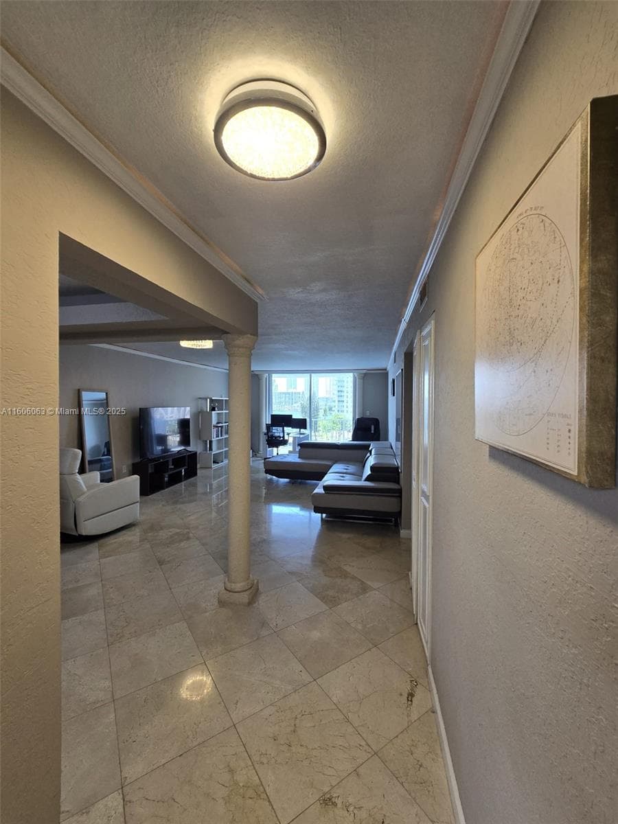 4000 NE 170th St # 604, North Miami Beach FL 33160 — 7