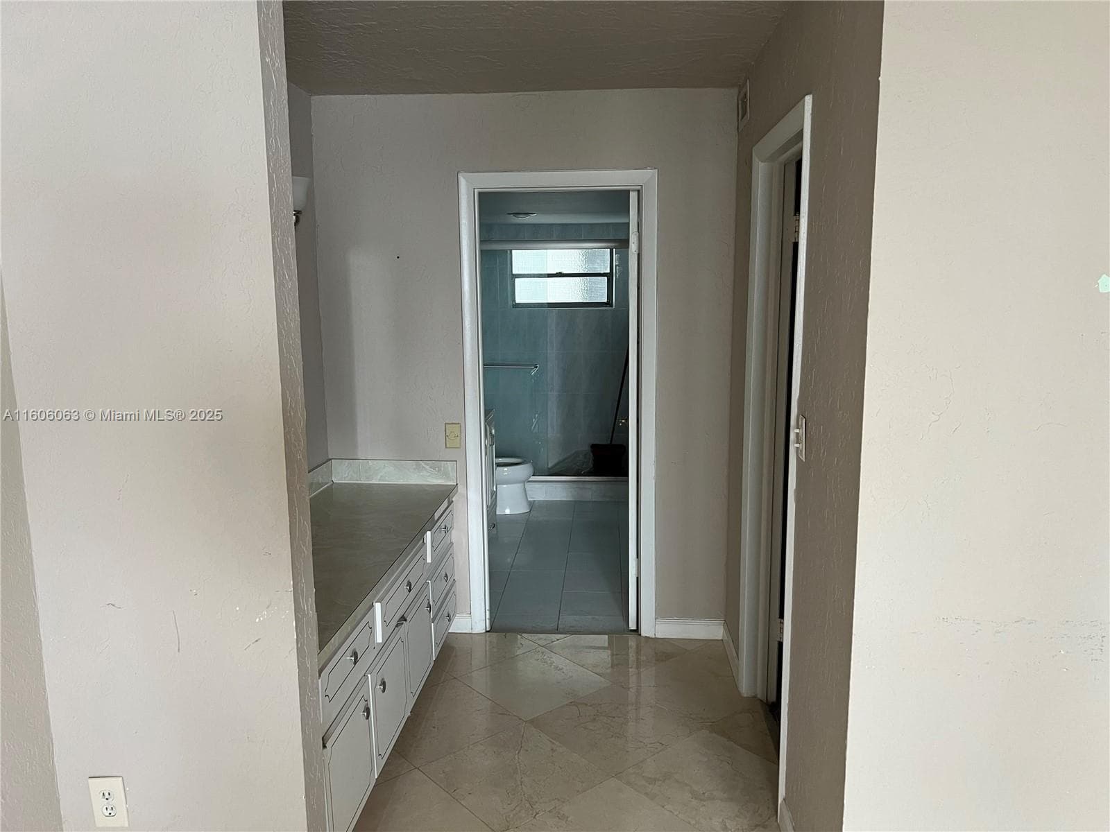 4000 NE 170th St # 604, North Miami Beach FL 33160 — 14
