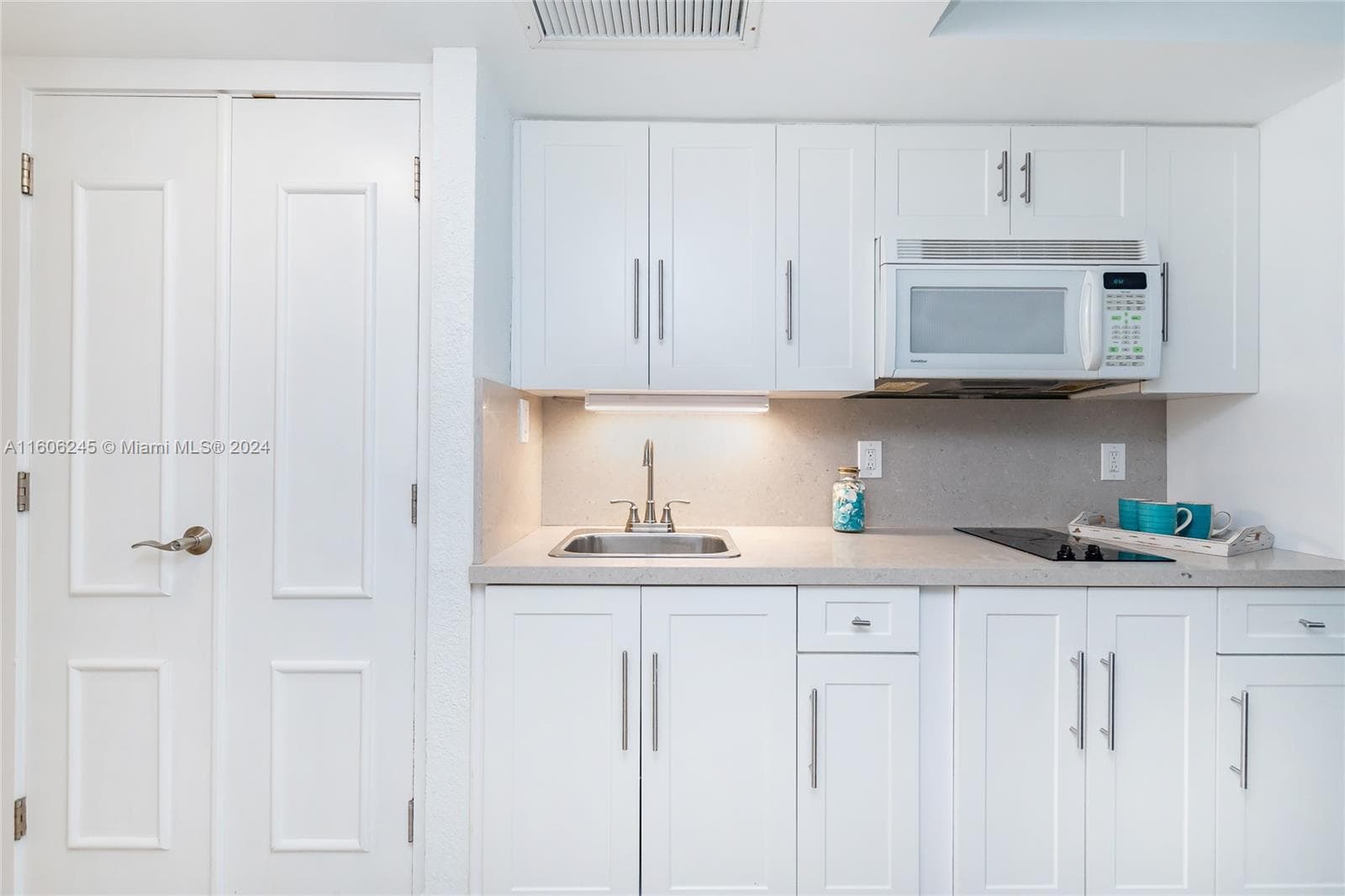 19201 Collins Ave(avlb 5/28/26) # 318, Sunny Isles Beach FL 33160 — 22