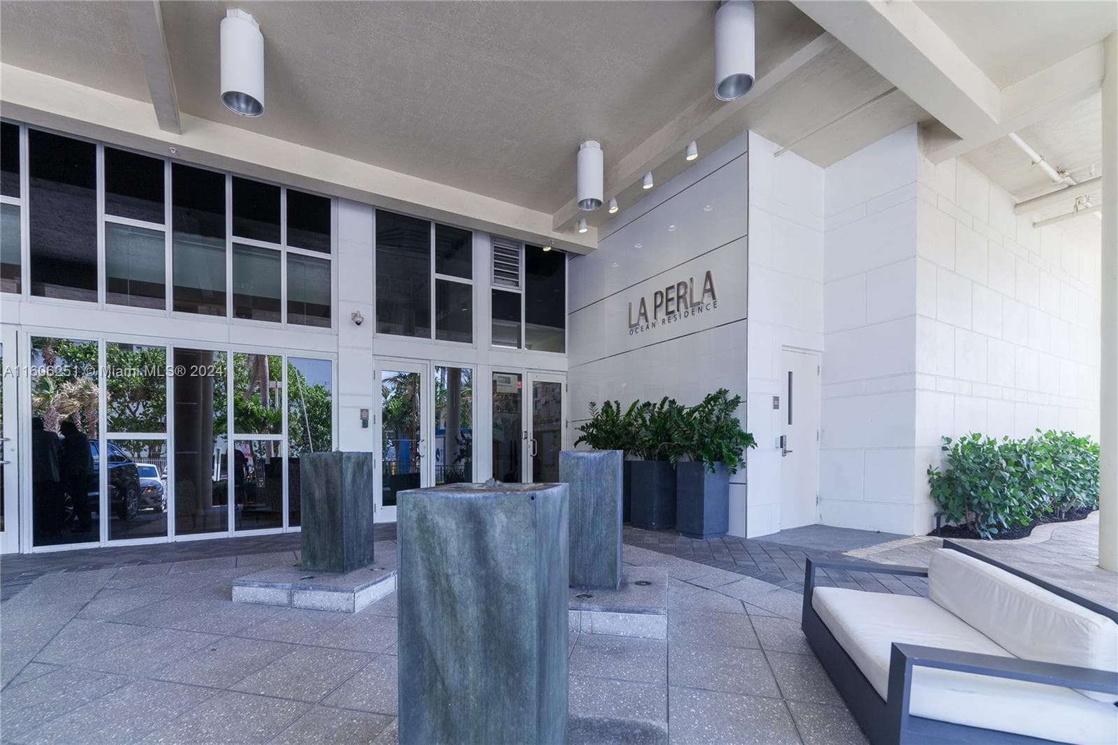 16699 Collins Ave(avlb 6/22/26) # 3707, Sunny Isles Beach FL 33160 — 2