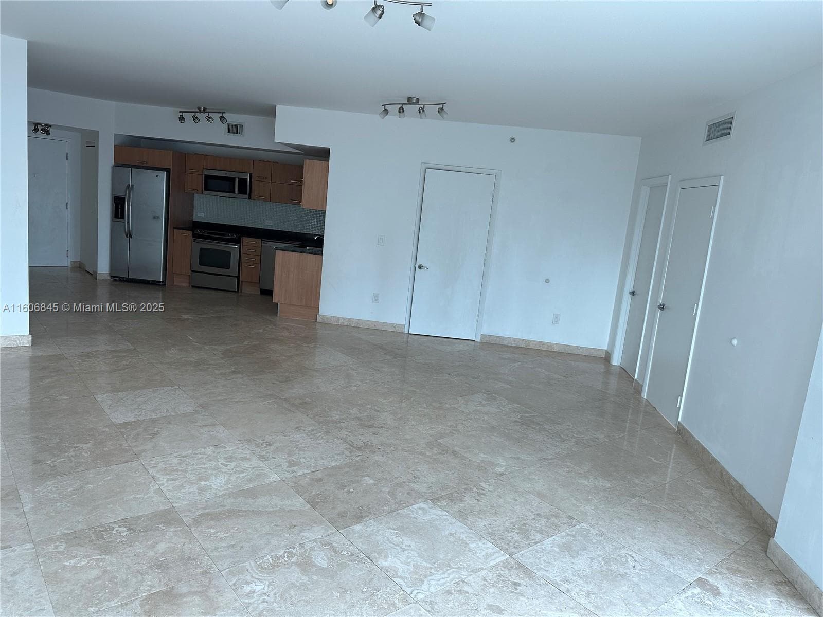 350 S Miami Ave # 2302, Miami FL 33130 — 5