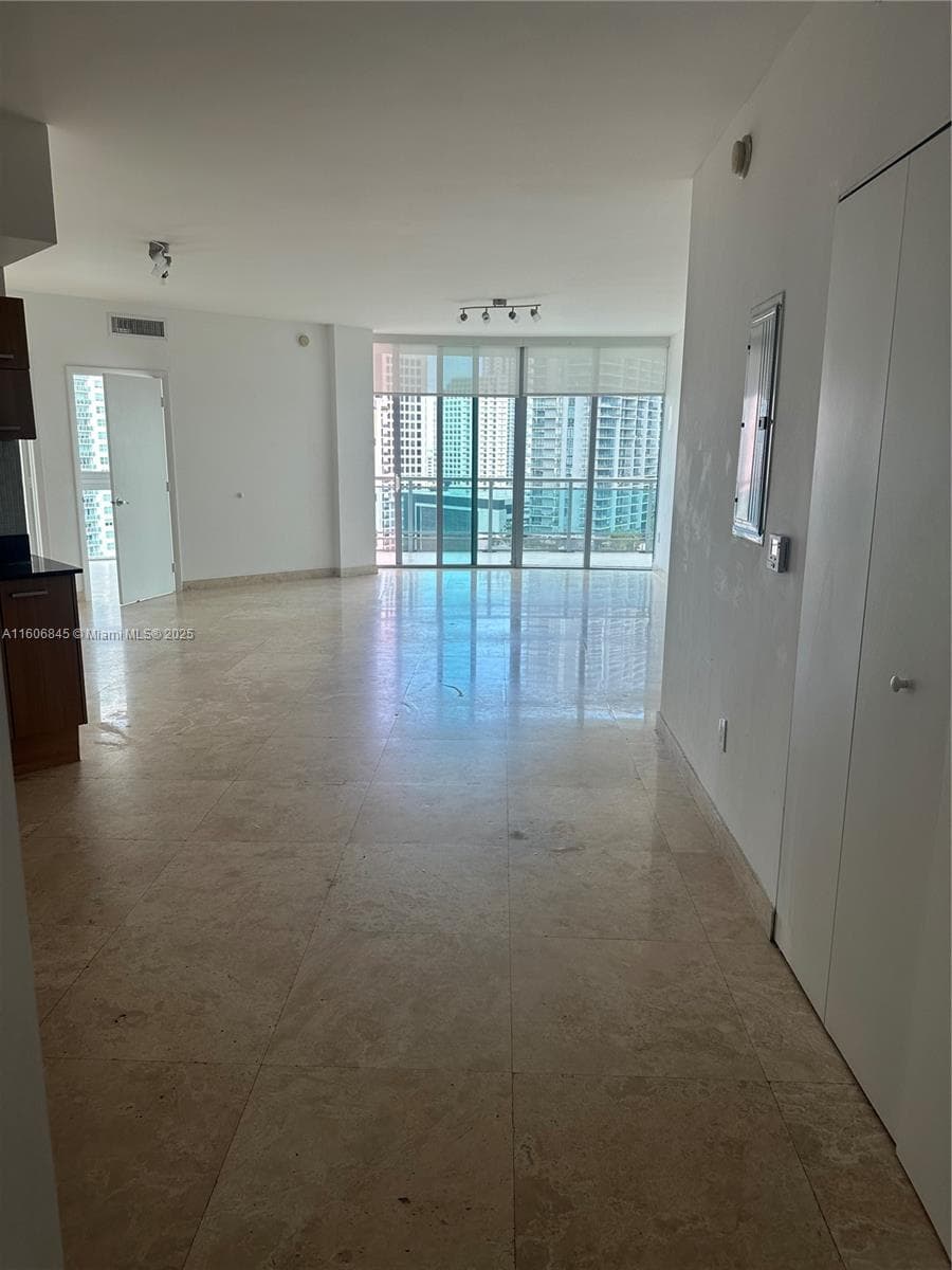 350 S Miami Ave # 2302, Miami FL 33130 — 10