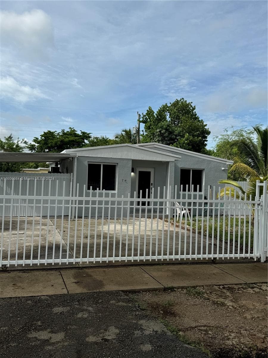 110 NW 120 Ter # 0, North Miami FL 33168 — 1