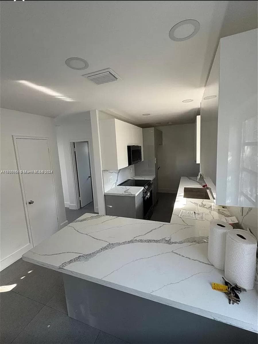 110 NW 120 Ter # 0, North Miami FL 33168 — 4