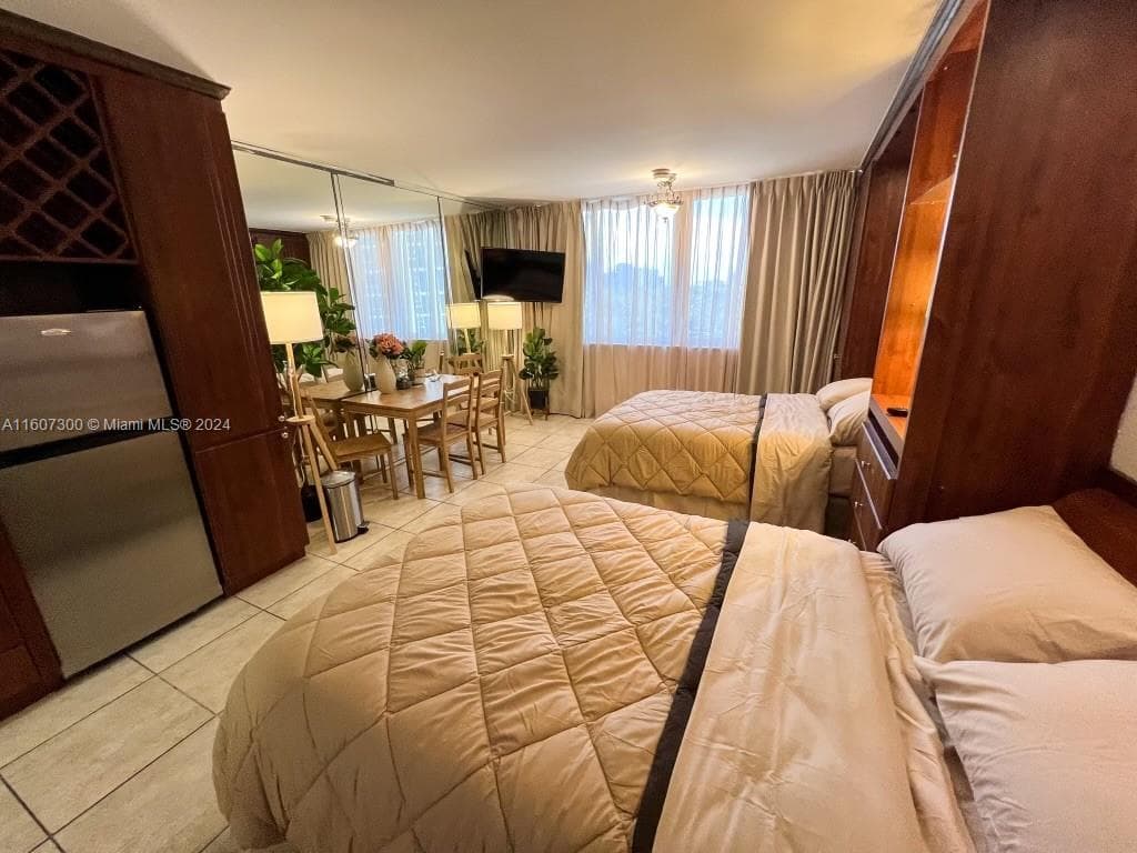 19201 Collins Ave # 428, Sunny Isles Beach FL 33160 — 13