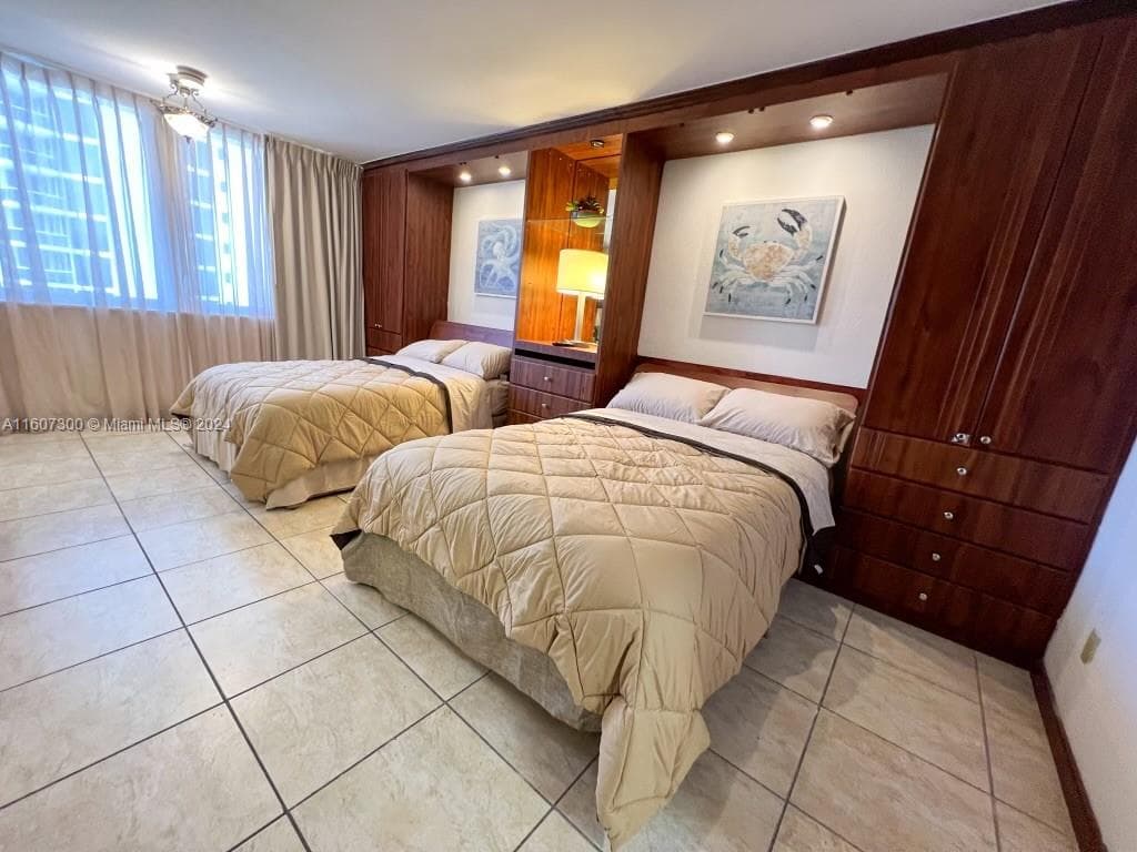 19201 Collins Ave # 428, Sunny Isles Beach FL 33160 — 12