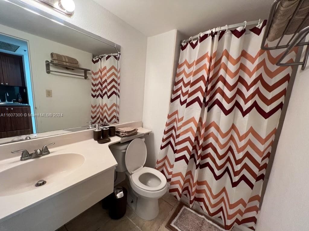 19201 Collins Ave # 428, Sunny Isles Beach FL 33160 — 10