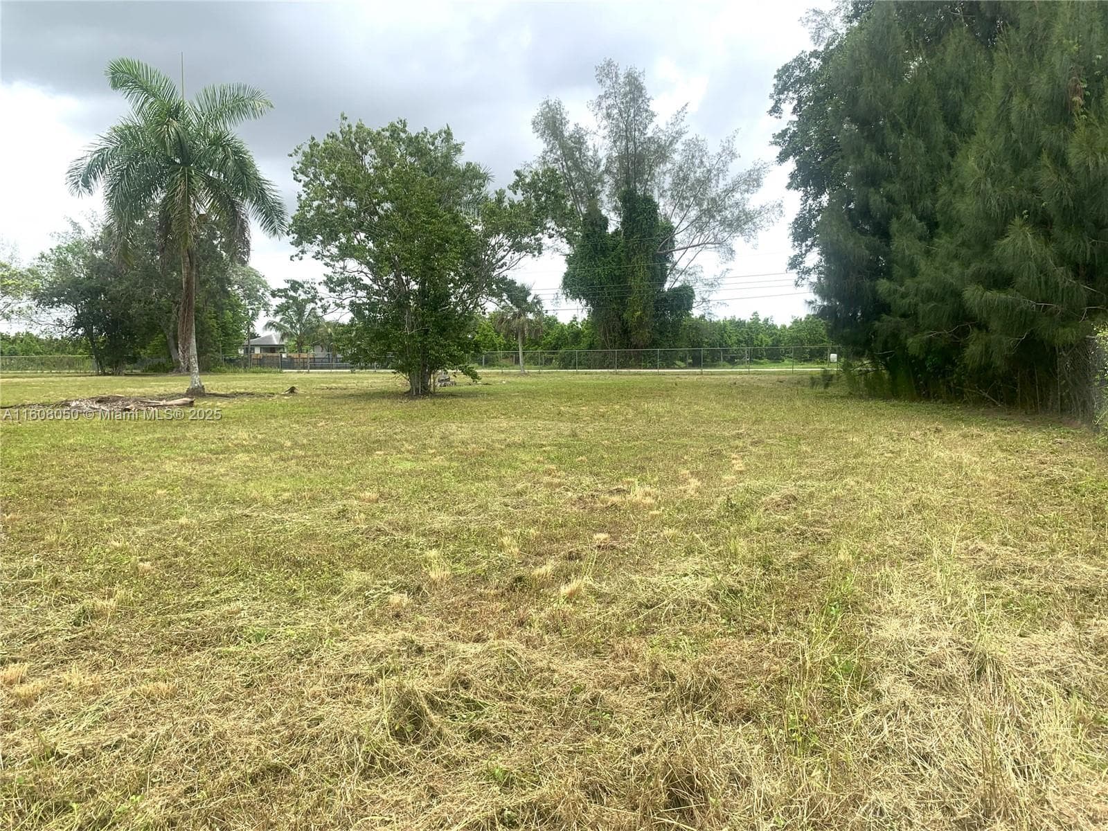 22750 SW 154th ave, Miami FL 33170 — 46