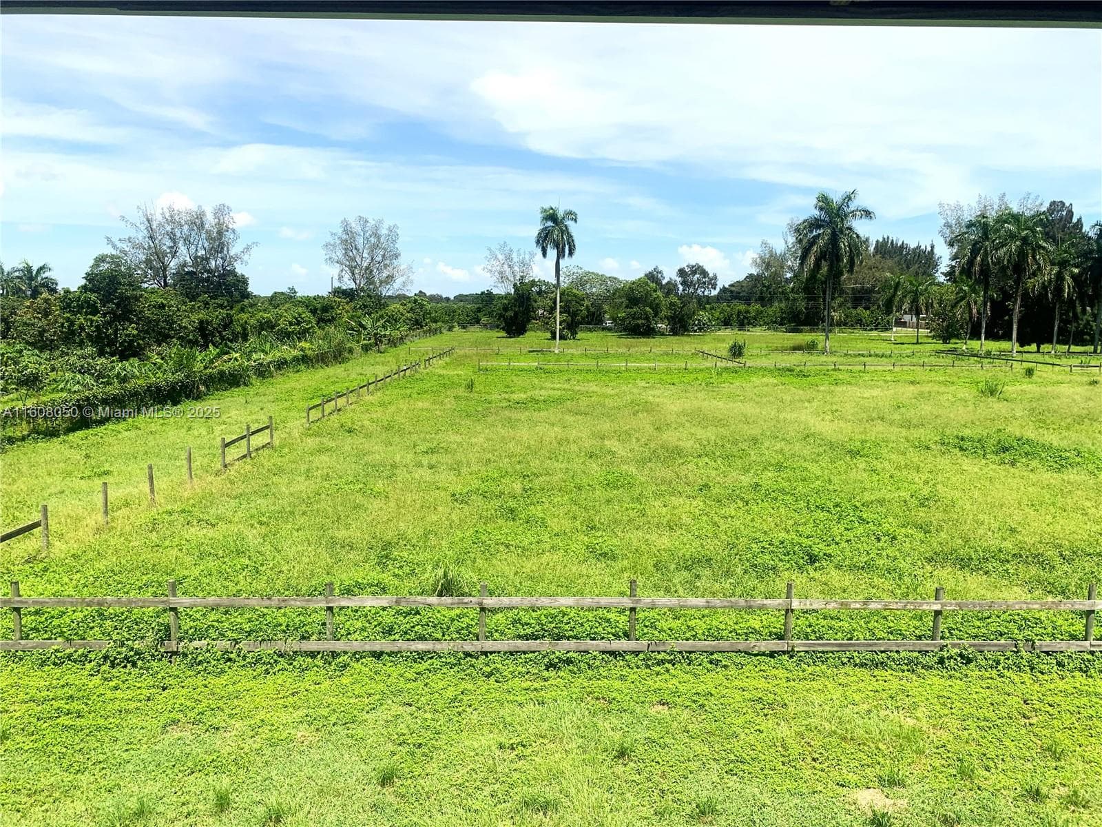 22750 SW 154th ave, Miami FL 33170 — 36