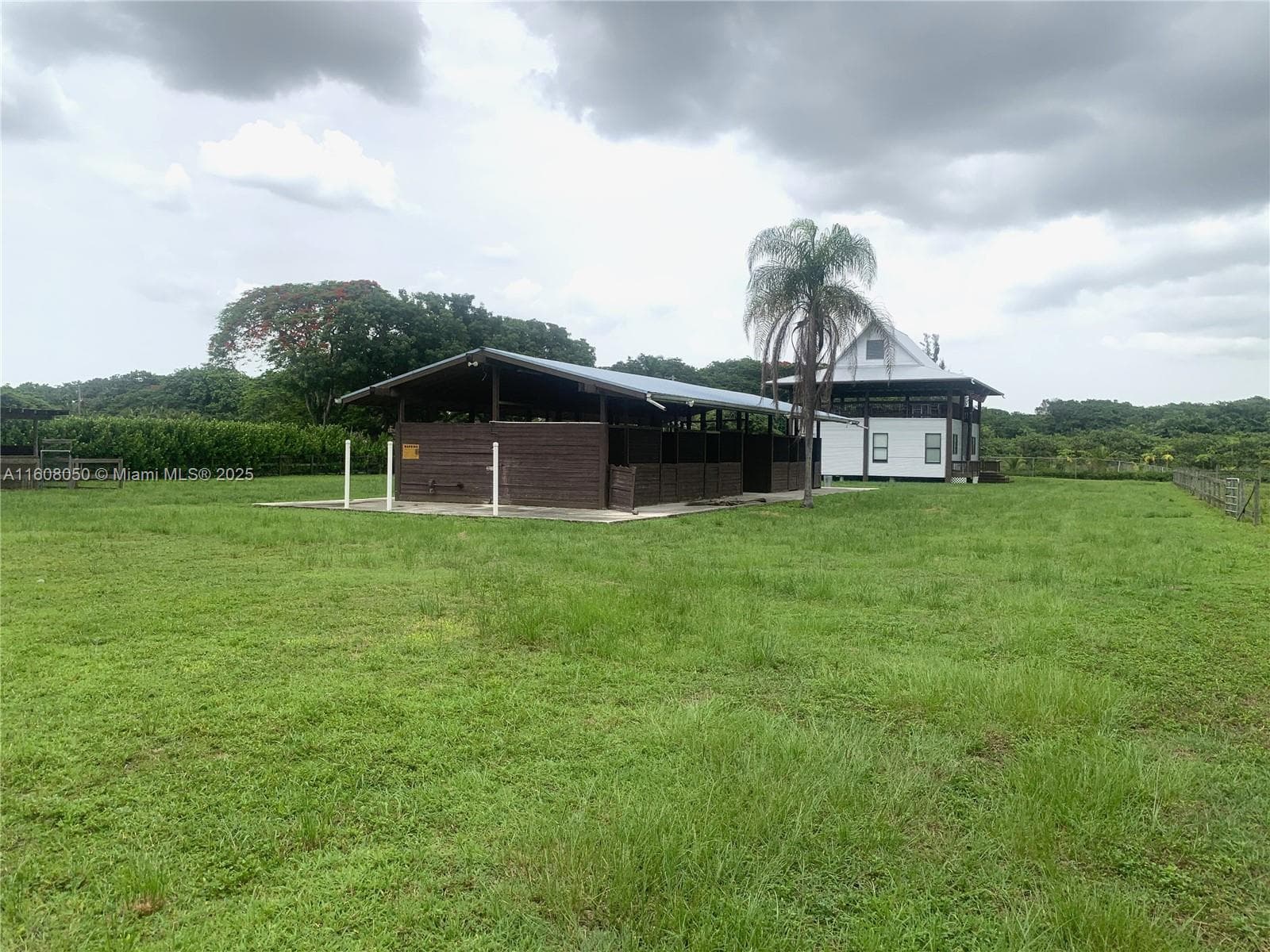 22750 SW 154th ave, Miami FL 33170 — 32