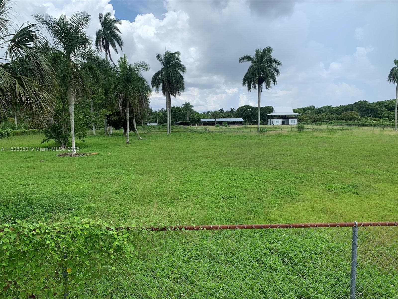 22750 SW 154th ave, Miami FL 33170 — 38