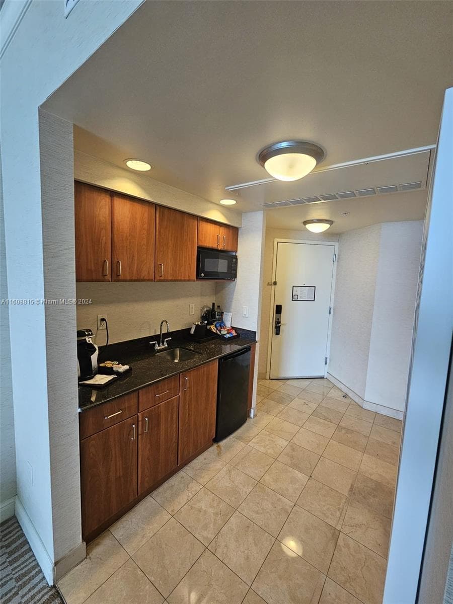18001 Collins Ave # 2112, Sunny Isles Beach FL 33160 — 6