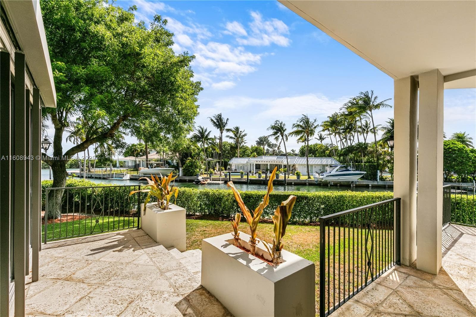 241 Cape Florida Dr, Key Biscayne FL 33149 — 41